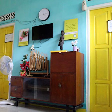 Rumah Teman Backpacker Semarang Extérieur photo