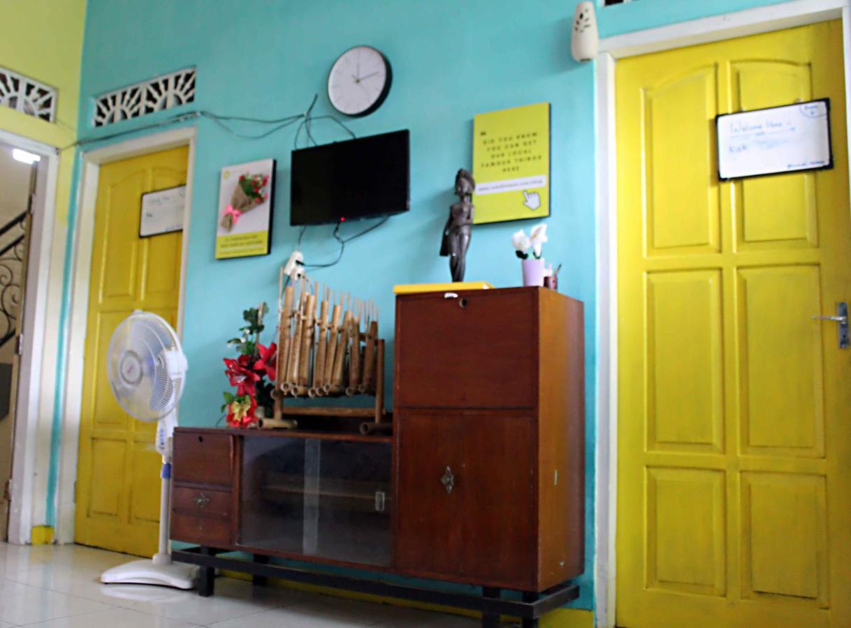Rumah Teman Backpacker Semarang Extérieur photo