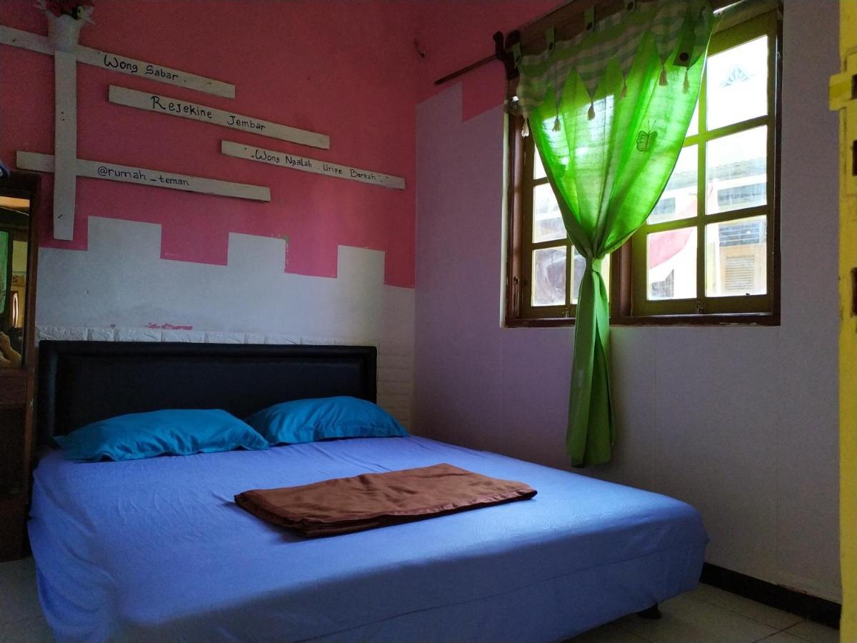 Rumah Teman Backpacker Semarang Extérieur photo