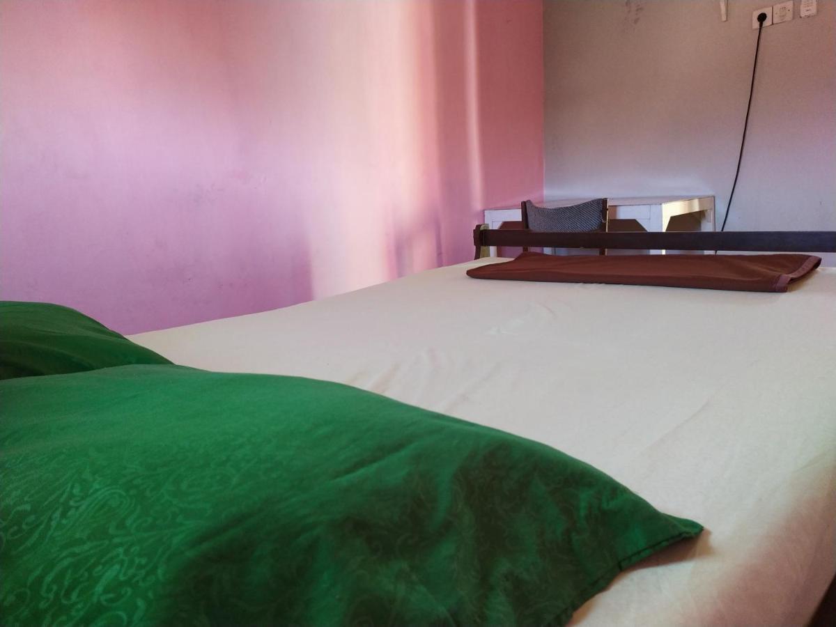 Rumah Teman Backpacker Semarang Extérieur photo